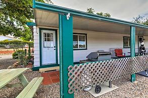 6 Mi to Old Town, Panoramic Views: Cottonwood Gem!