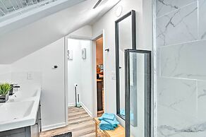 Fayetteville Apartment w/ Yard: Pets Welcome!