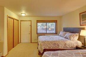 Bigfork Condo w/ Hot Tub Access, By Lake!