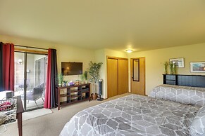 Bigfork Condo w/ Hot Tub Access, By Lake!