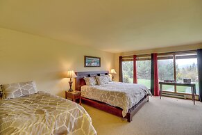 Bigfork Condo w/ Hot Tub Access, By Lake!