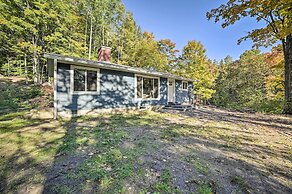 Cozy Suttons Bay Cottage Near Lake Access!