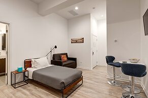 Cabin 105 by 747 Lofts