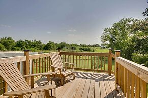 Dularge Grand Villa - Steps to Marina + Fishing!