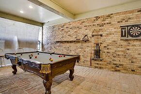 Dularge Grand Villa - Steps to Marina + Fishing!