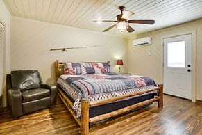 Dularge Grand Villa - Steps to Marina + Fishing!