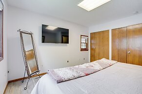 Spacious Minneapolis Home Rental: 8 Mi to Downtown