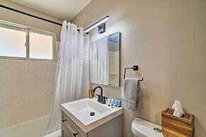 Private Desert Retreat w/ Grill & Mtn Views!