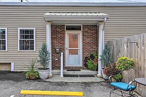Cheerful Tiffin Digs in the Heart of Downtown