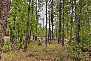 Wooded Yard, Gas Grill: Lush Pinetop Retreat