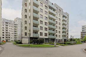 Apartament Giełdowa & Parking by Renters