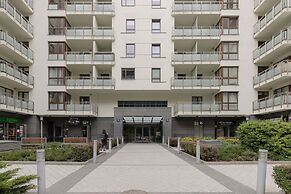 Apartament Giełdowa & Parking by Renters