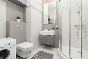 Apartament Giełdowa & Parking by Renters