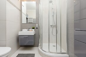 Apartament Giełdowa & Parking by Renters