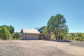 Secluded Show Low Home Near Hiking Trails!
