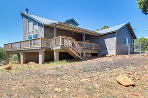 Secluded Show Low Home Near Hiking Trails!