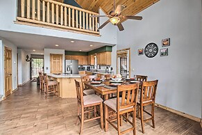 Secluded Show Low Home Near Hiking Trails!