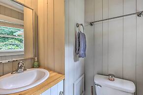 Near Hiking: Roaring Gap Retreat w/ Fire Pit!