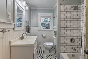 Near Hiking: Roaring Gap Retreat w/ Fire Pit!