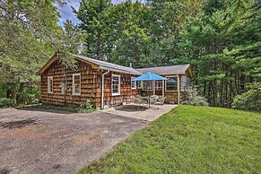 Near Hiking: Roaring Gap Retreat w/ Fire Pit!