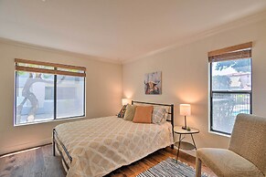 6 Mi to Downtown: Phoenix Condo w/ Pool Access!