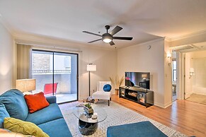 6 Mi to Downtown: Phoenix Condo w/ Pool Access!