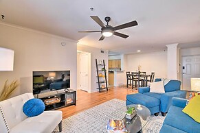 6 Mi to Downtown: Phoenix Condo w/ Pool Access!