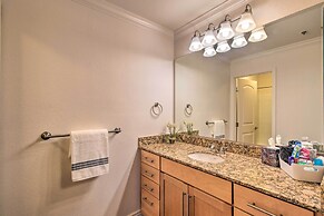 6 Mi to Downtown: Phoenix Condo w/ Pool Access!