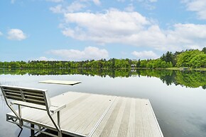 Lakeside Spooner Home w/ Game Room & Views!