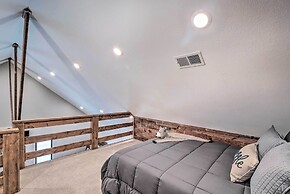 All-encompassing Lakehouse w/ Modern Accents!