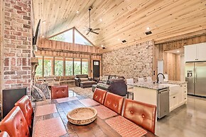 All-encompassing Lakehouse w/ Modern Accents!