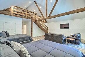 All-encompassing Lakehouse w/ Modern Accents!