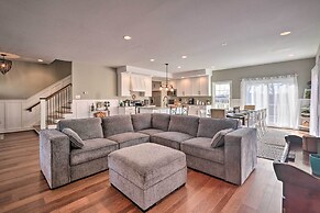 Morrisonville Manor w/ Fire Pit & Hot Tub!