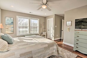 Morrisonville Manor w/ Fire Pit & Hot Tub!