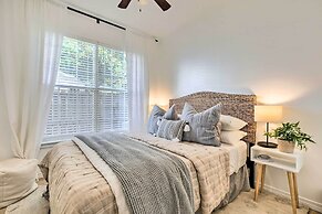 Modern & Chic Gulfport Escape: Walk to Beach!