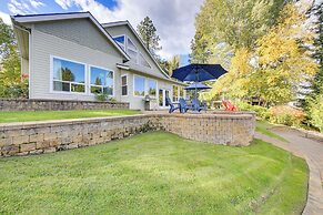 Expansive Waterfront Escape w/ Kayaks + Sups!