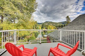 Expansive Waterfront Escape w/ Kayaks + Sups!