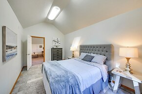 Expansive Waterfront Escape w/ Kayaks + Sups!
