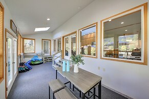 Expansive Waterfront Escape w/ Kayaks + Sups!