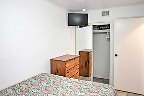 Surfside 'sandcastle Suite' w/ Balcony & 2 Pools!