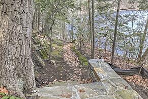Dainty New Preston Cottage w/ Dock & Lake Views!