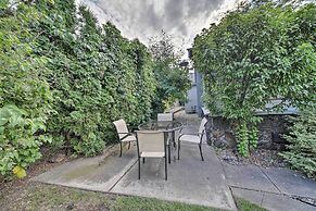 Bright & Airy Liberty Lake Abode w/ Backyard!