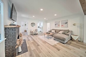 Bright & Airy Liberty Lake Abode w/ Backyard!