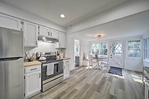 Bright & Airy Liberty Lake Abode w/ Backyard!