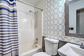 2 Mi to Sports Complex: Peoria Home w/ Patio!