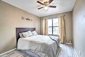 2 Mi to Sports Complex: Peoria Home w/ Patio!