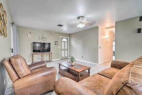 2 Mi to Sports Complex: Peoria Home w/ Patio!