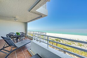 Oceanfront Marco Island Escape w/ Beach Access!
