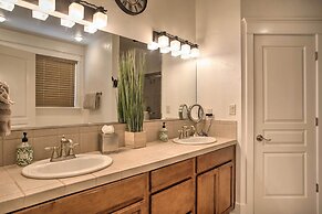 Flagstaff Hideaway: Private Hot Tub, 4 Mi to Dtwn!