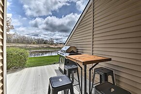 Bright Manistee Condo w/ Beach + Pool Access!